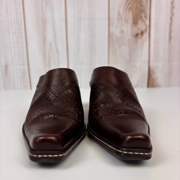 Gianni Bini Leather Mules Western Snip Toe Chunky Heel Slip On Boot Brown Sz 6.5 - Picture 7 of 16